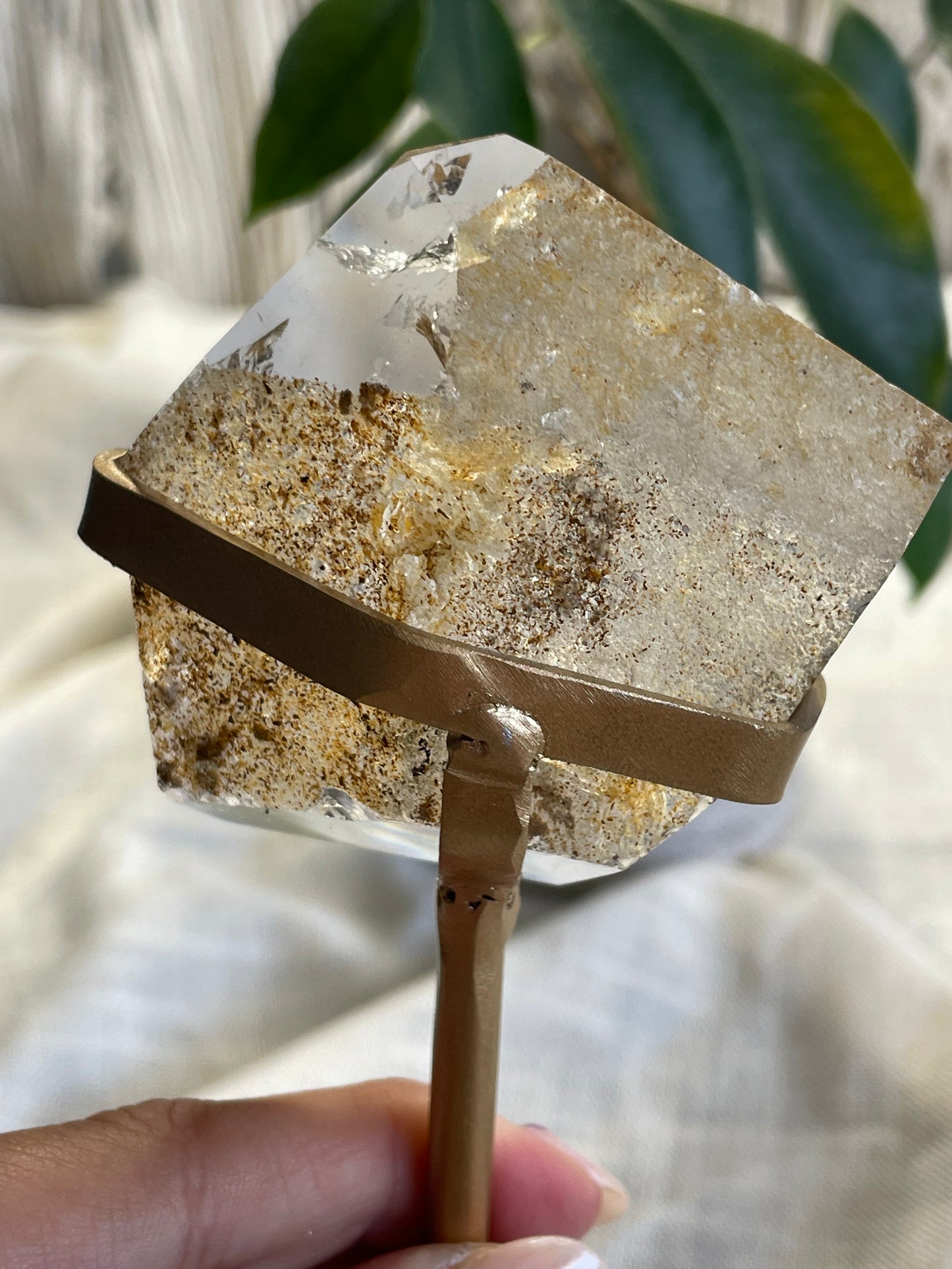 Garden Quartz on Stand
