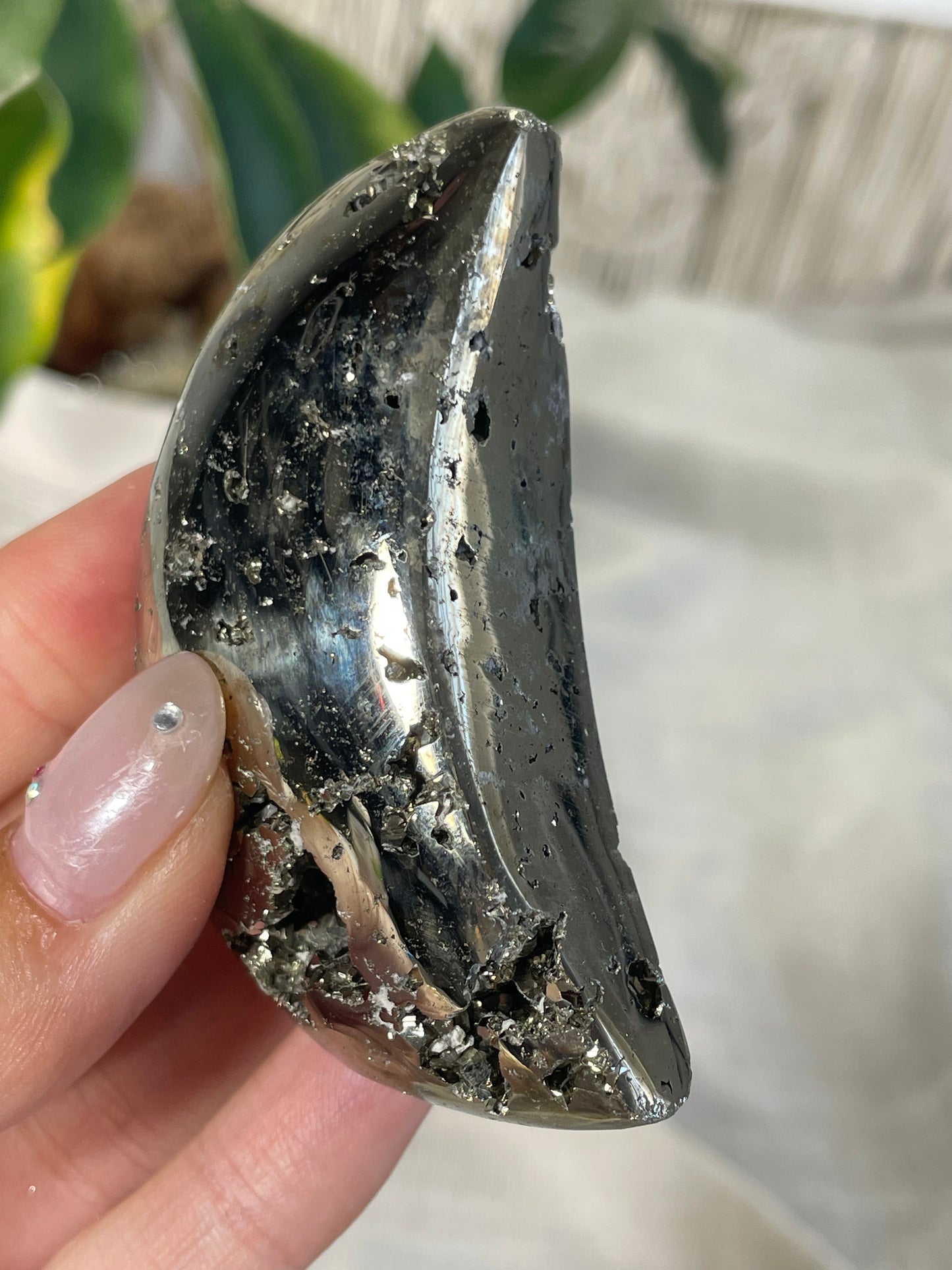 Pyrite Moon (D)