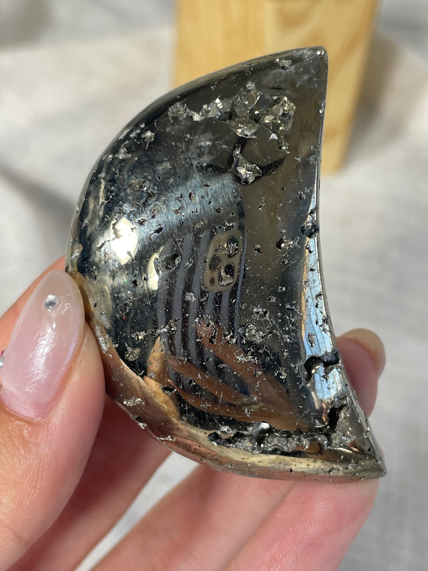 Pyrite Moon (F)