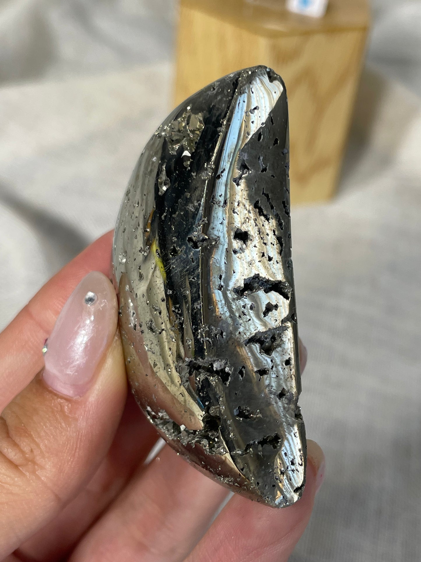 Pyrite Moon (F)