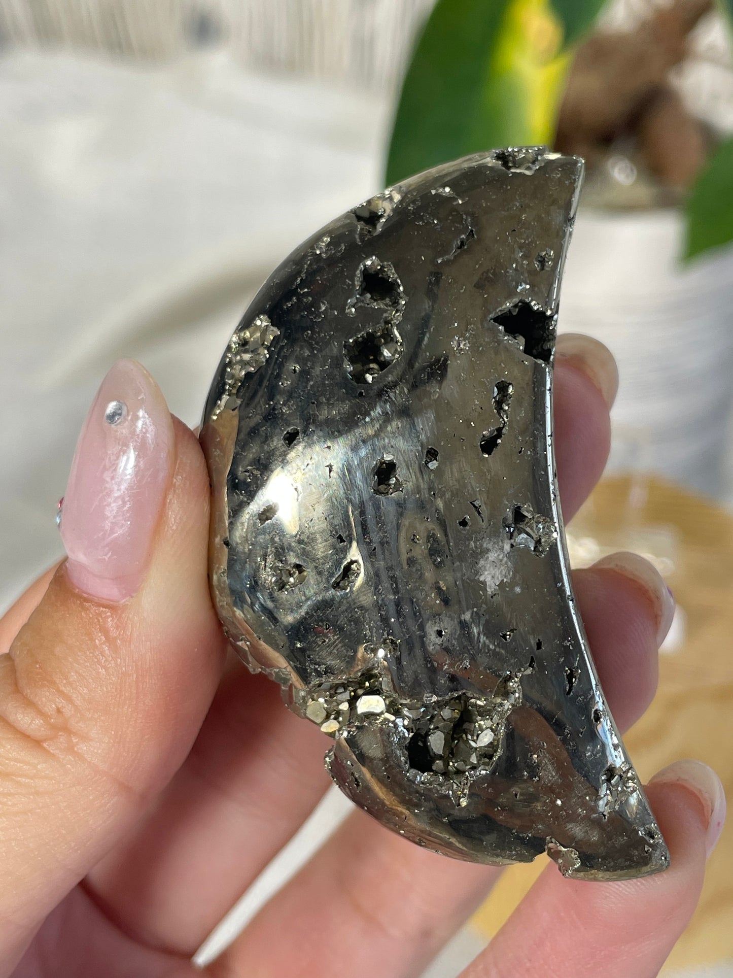 Pyrite Moon (I)