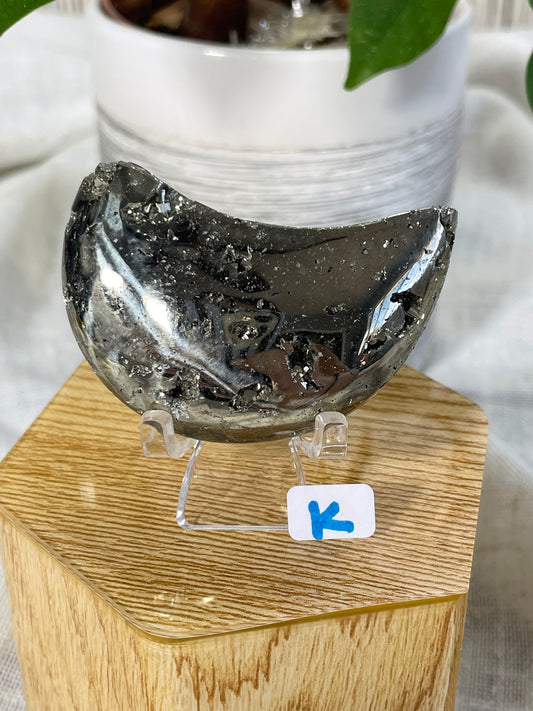 Pyrite Moon (K)