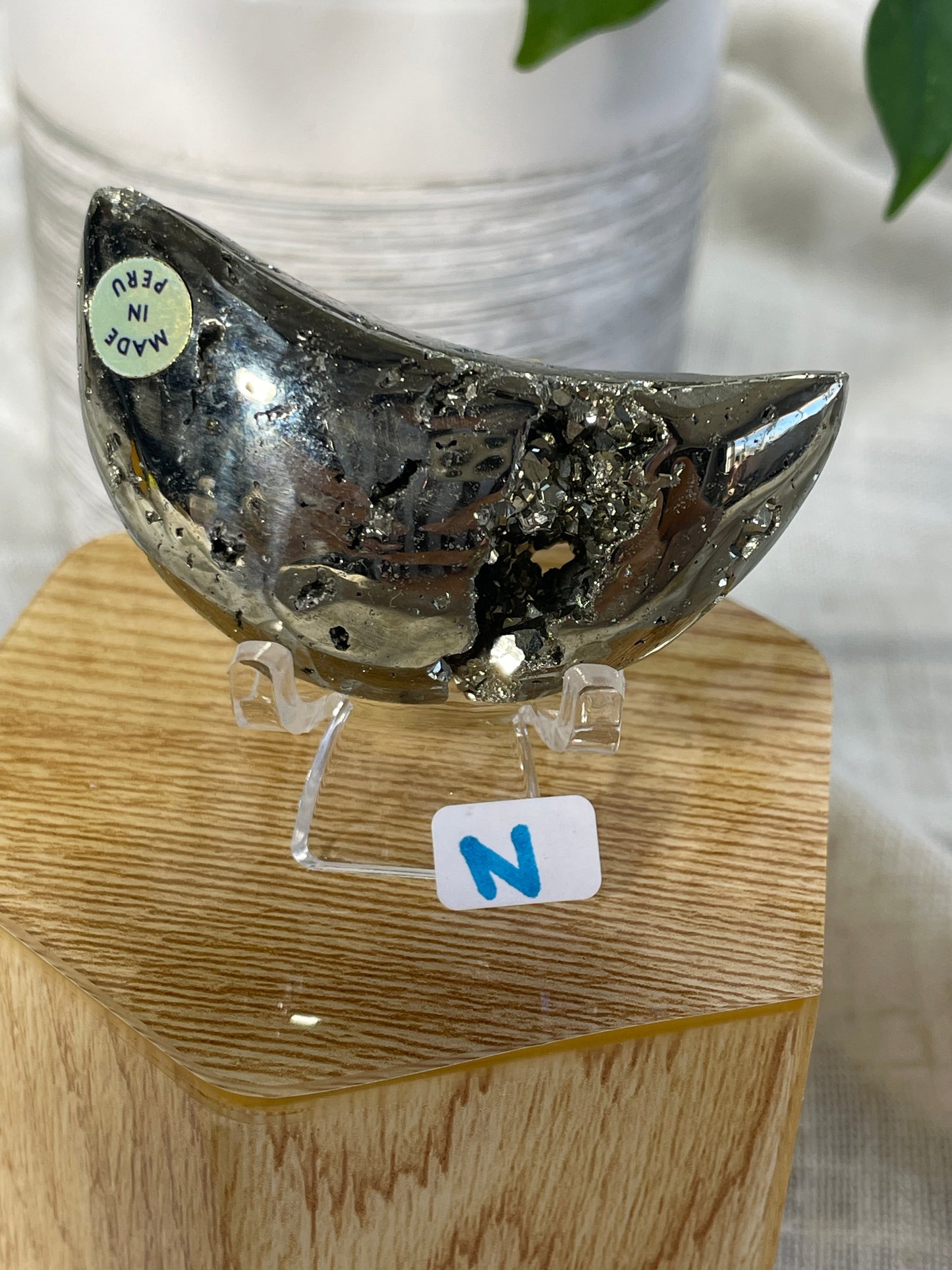 Pyrite Moon (N)