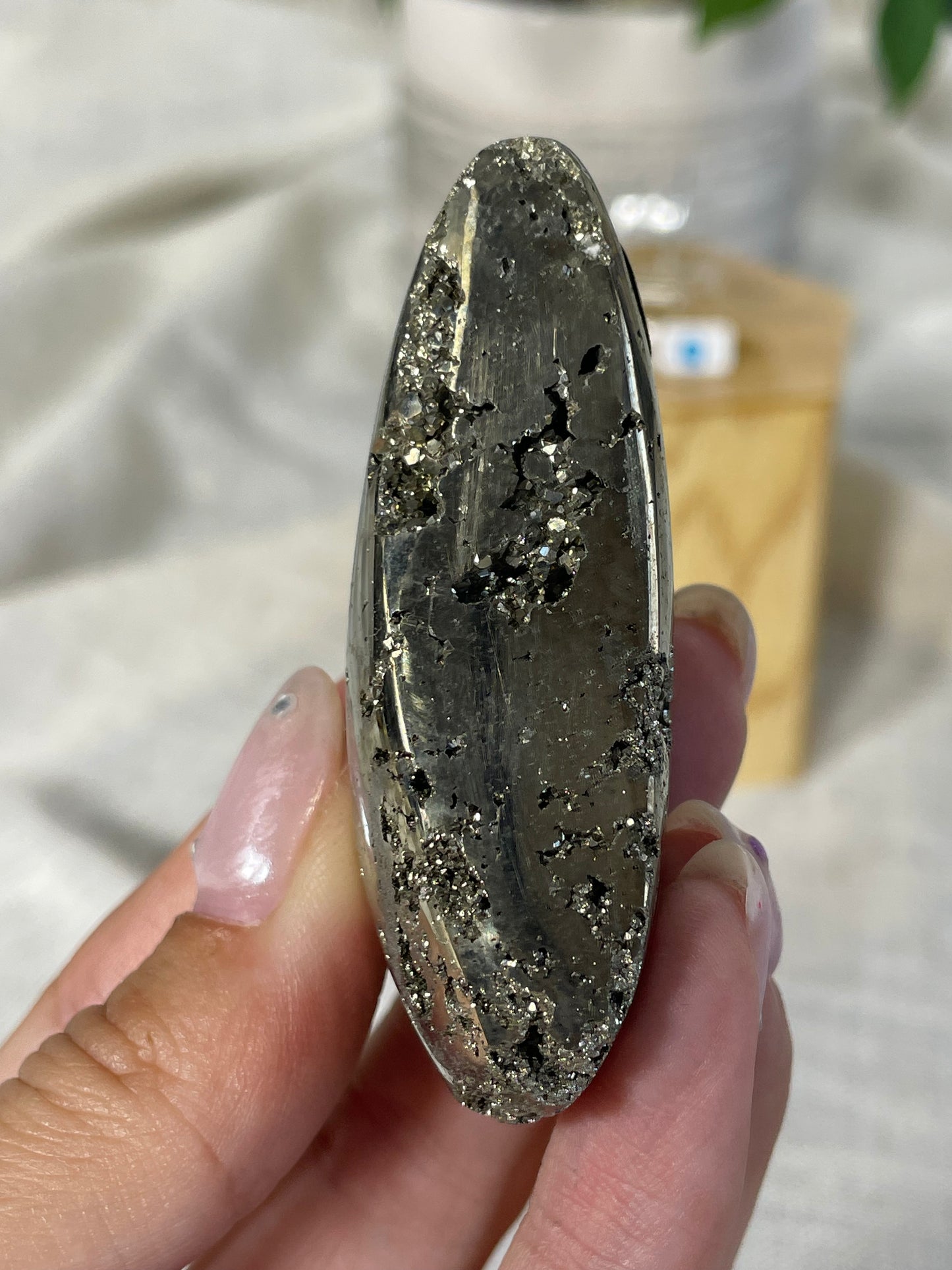 Pyrite Moon (Q)