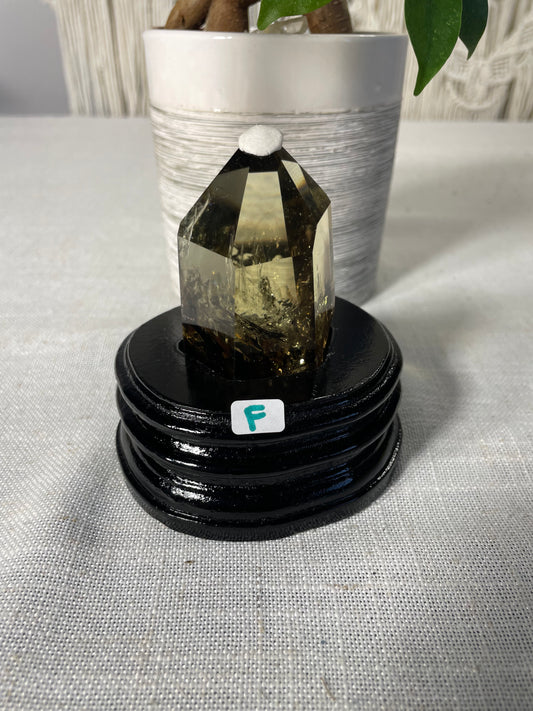 Citrine in wood stand (F)